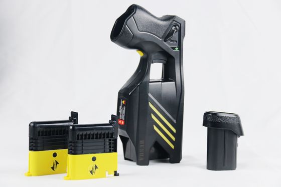 kaufen HUSHA TX200P Wasserdichte IP57 Stun Gun mit doppelten Patronen und Digital Display für Strafverfolgungsbehörden Online-Herstellung