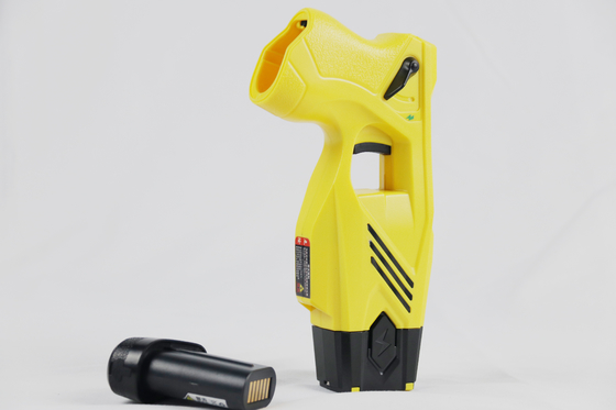 kaufen Ein Schuss nicht tödliche Stun Gun Gelb entworfen Gewalt und illegale Aktivitäten zu stoppen Online-Herstellung