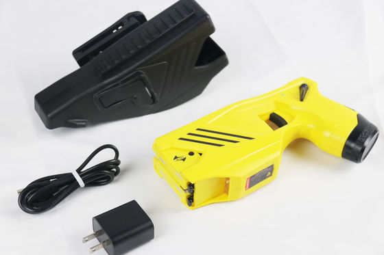 Doppelgeschossene wiederaufladbare Stun Gun mit IP57 wasserdichte Bewertung für taktische Verwendung